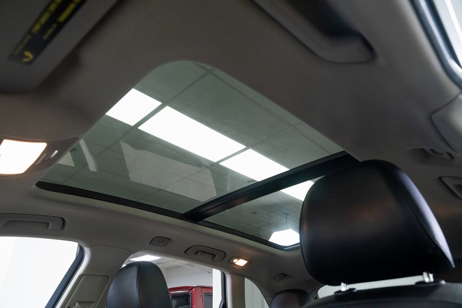 Used 2011 Audi Q5 3.2 Prestige image 14