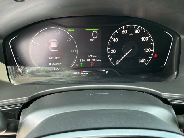 Used 2025 Honda Civic Sport image 32