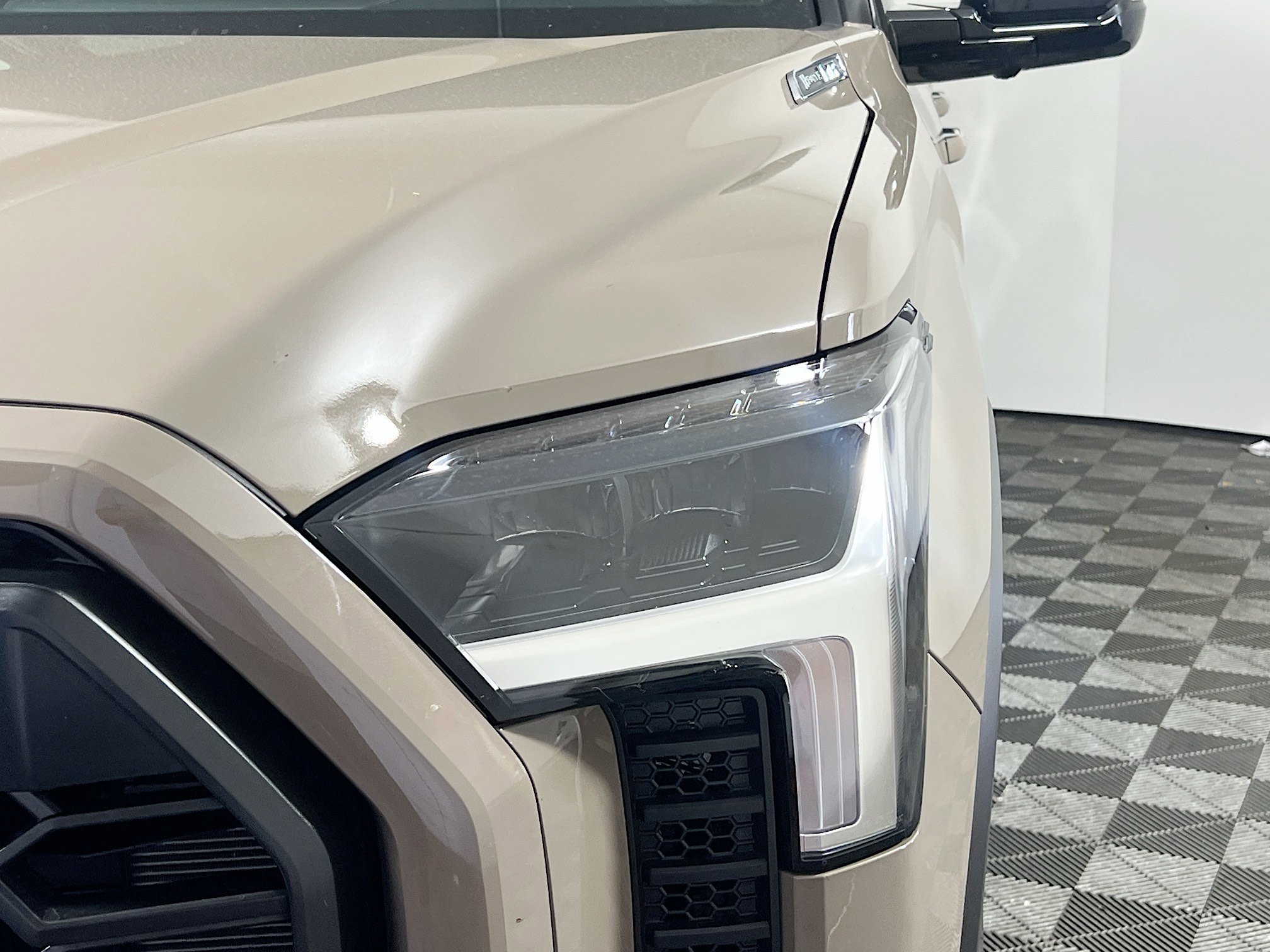 New 2026 Toyota Tundra Limited AWD/4WD image 11