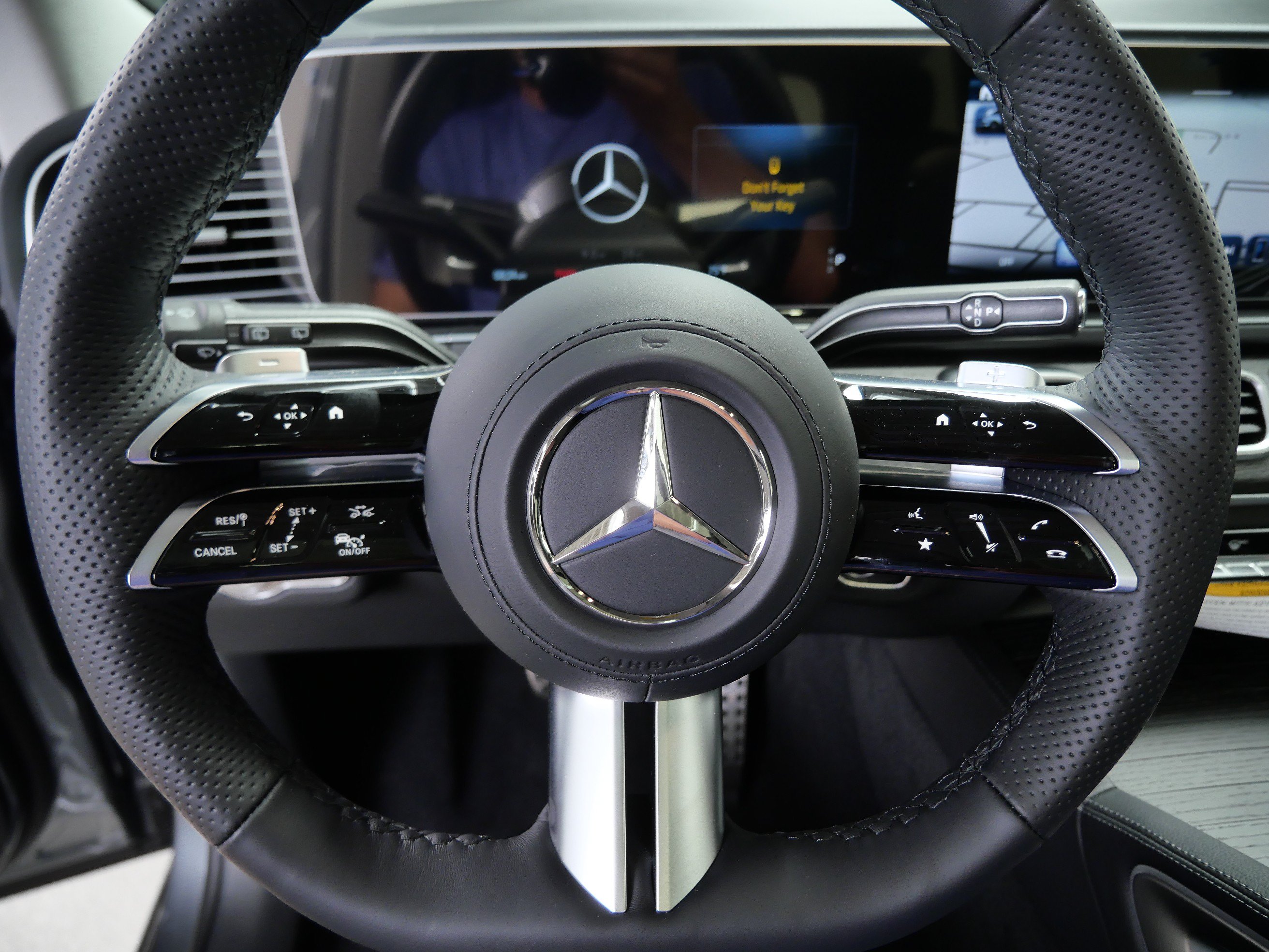New 2026 Mercedes-Benz GLS 450 4MATIC image 12