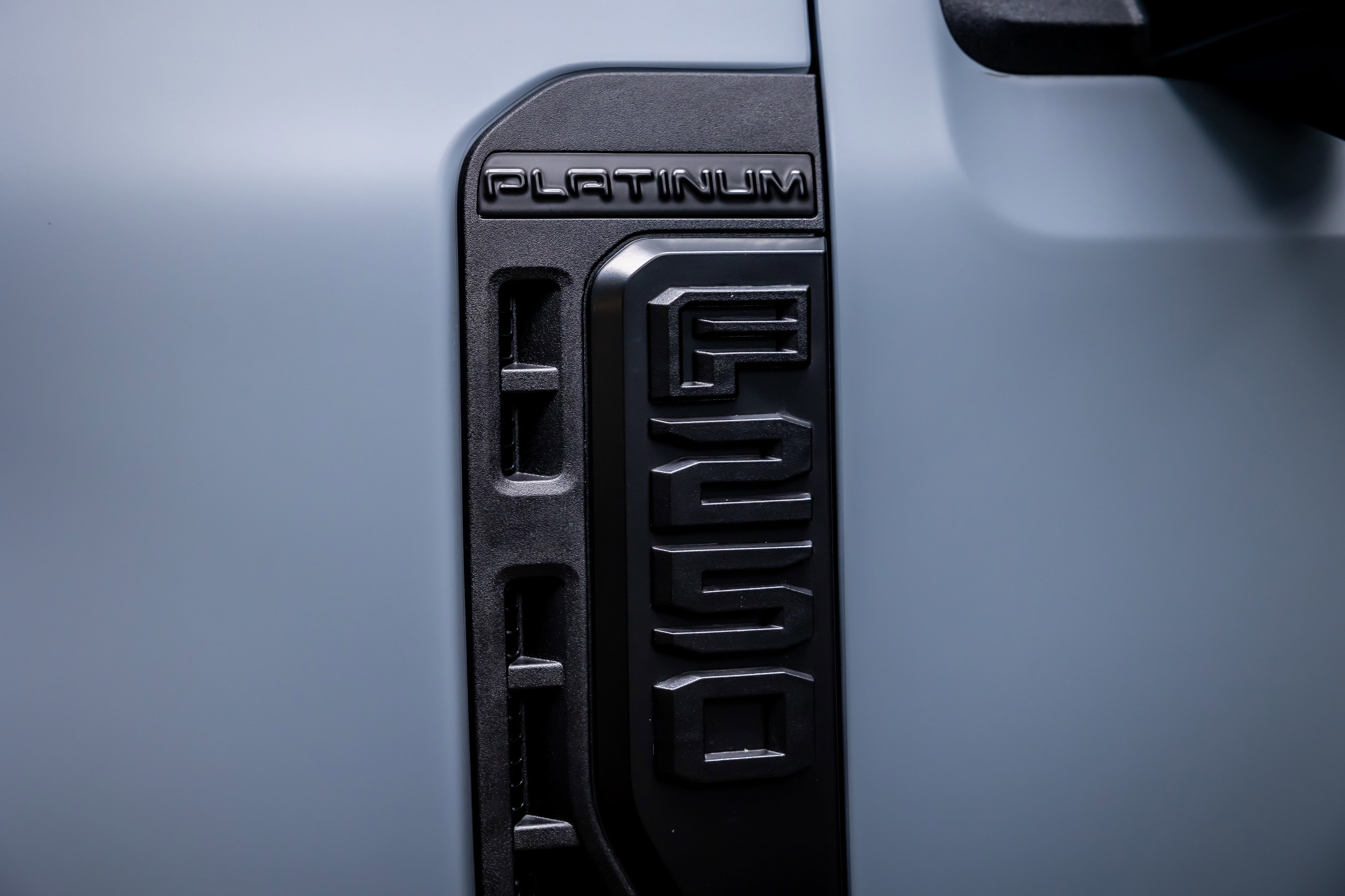 Used 2026 Ford F250 Platinum w/ Platinum Plus Package image 16