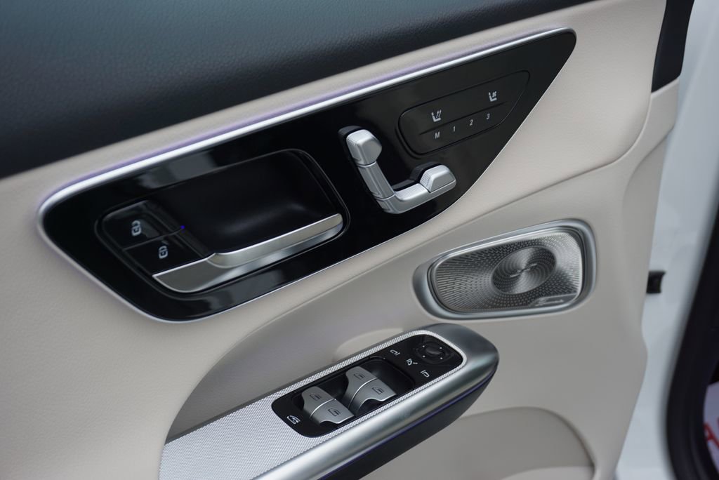 New 2026 Mercedes-Benz GLC 300 4MATIC image 22