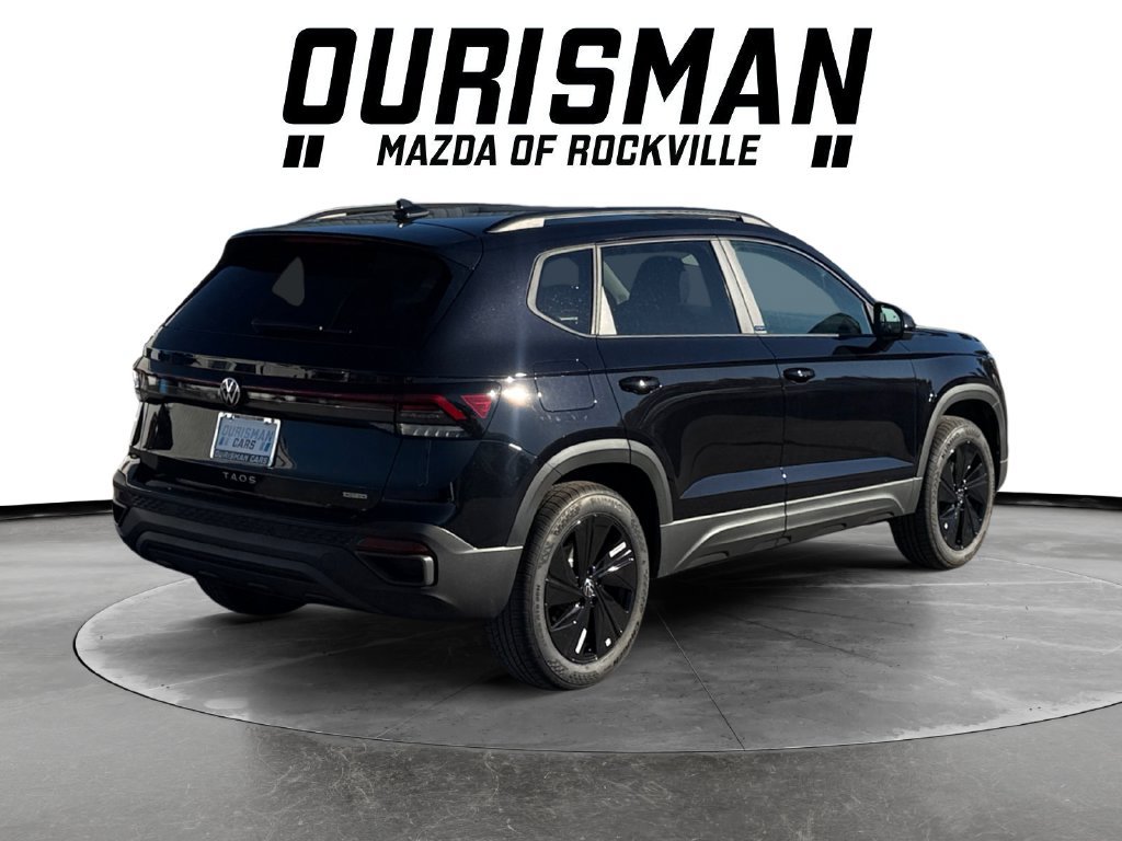 New 2027 Volkswagen Taos Sport AWD/4WD image 6