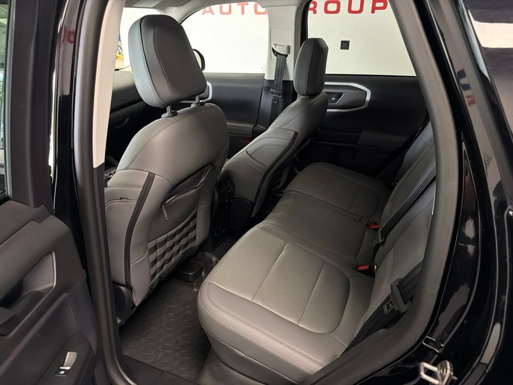 Used 2025 Ford Bronco Sport Badlands AWD/4WD image 30