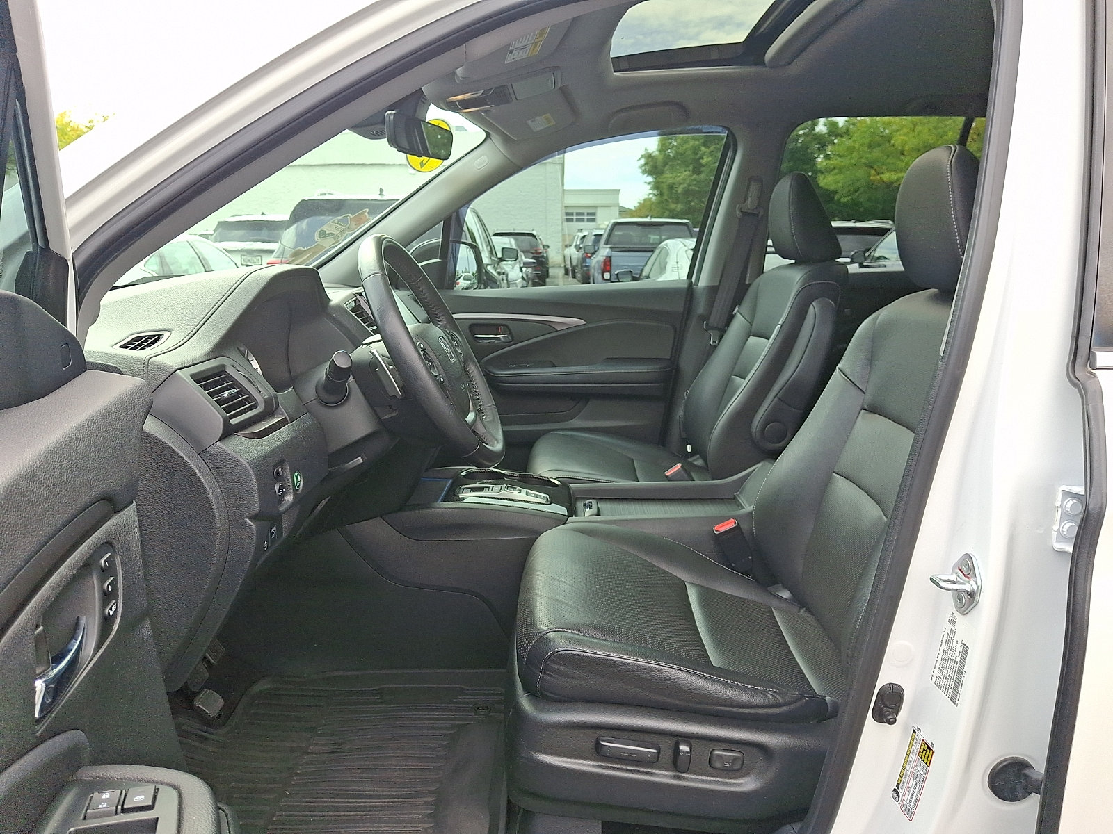 Certified 2021 Honda Ridgeline RTL image 13