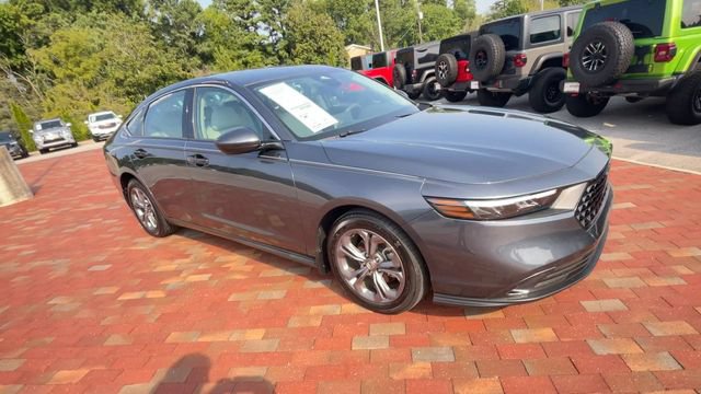 Certified 2024 Honda Accord EX image 3