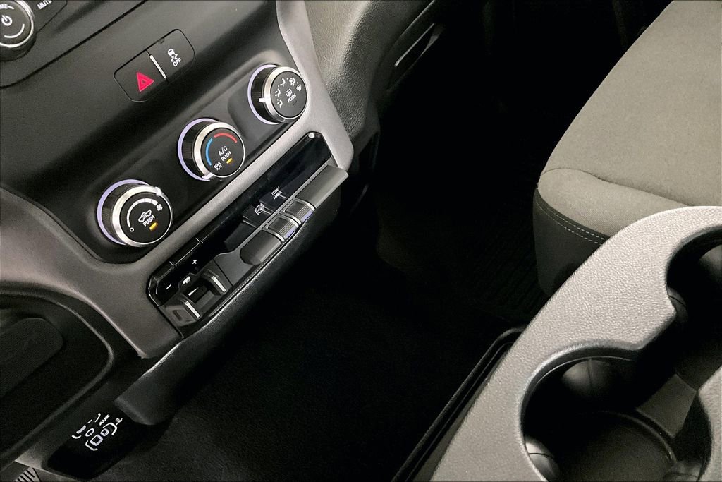 Used 2020 RAM 3500 Big Horn image 17