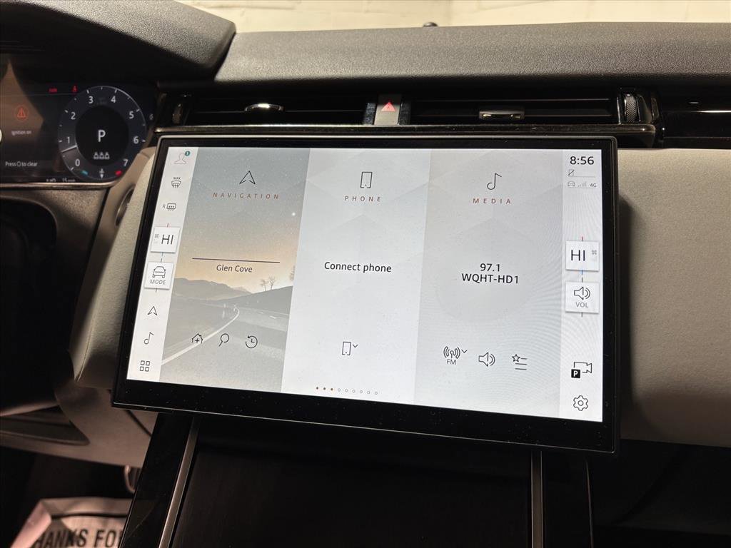 Used 2025 Land Rover Range Rover Velar Dynamic SE image 16