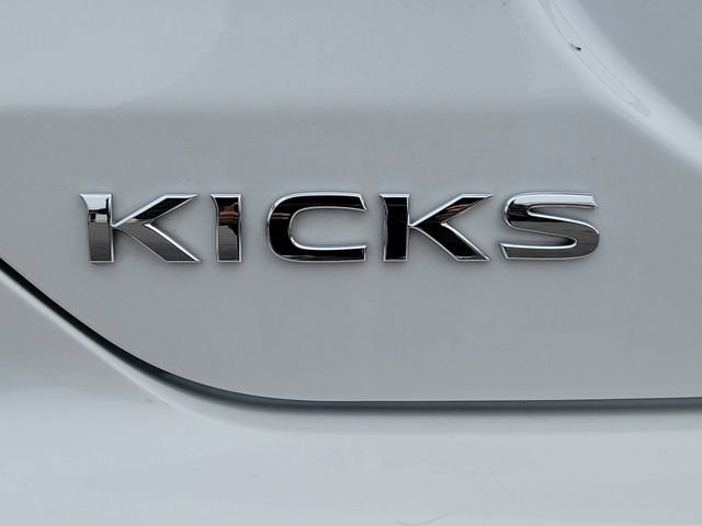Used 2023 Nissan Kicks SV image 26