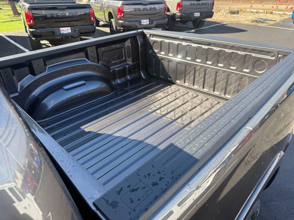 New 2026 RAM 1500 Big Horn w/ Night Edition image 42