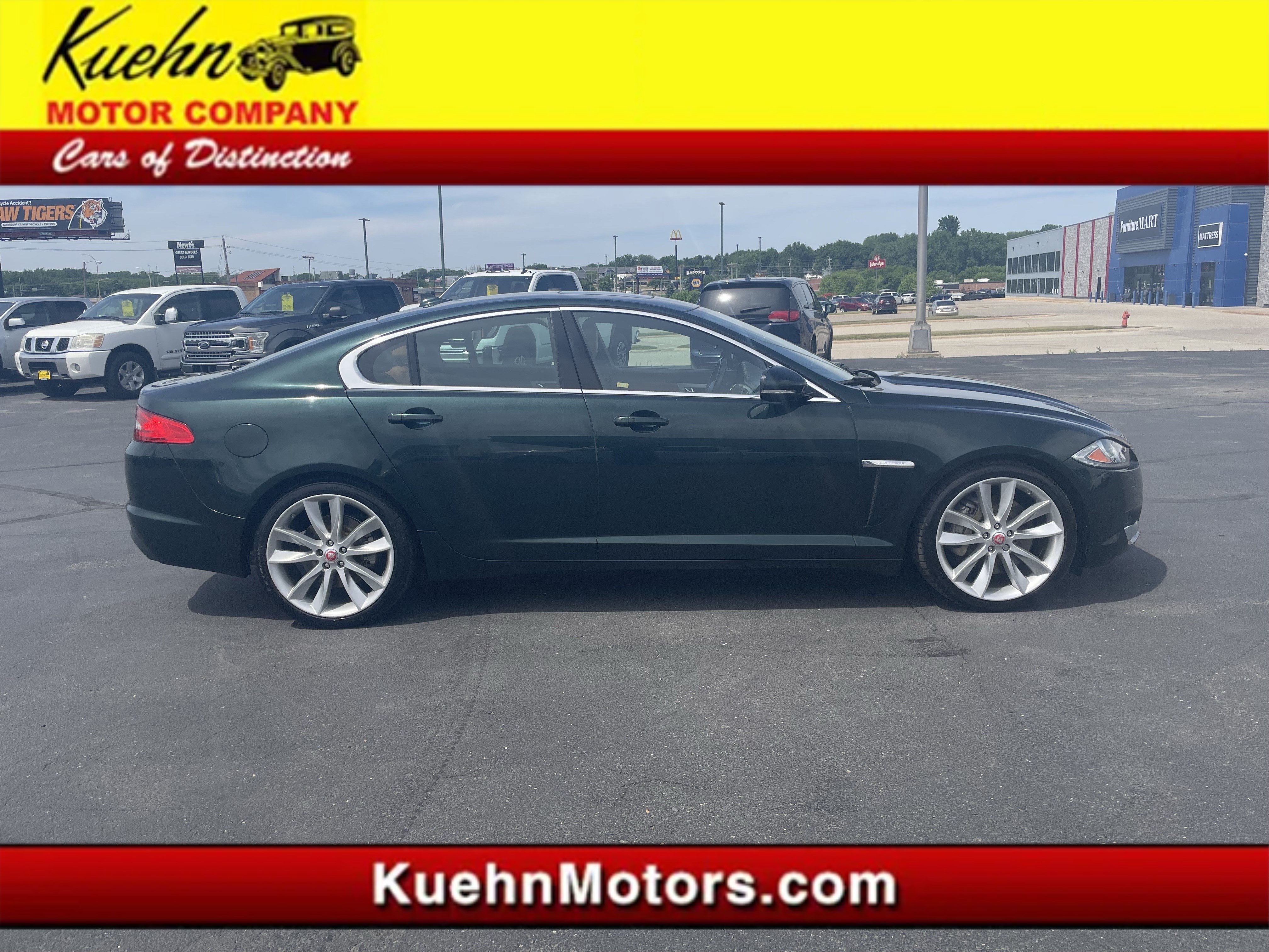Used 2015 Jaguar XF Portfolio RWD image 1