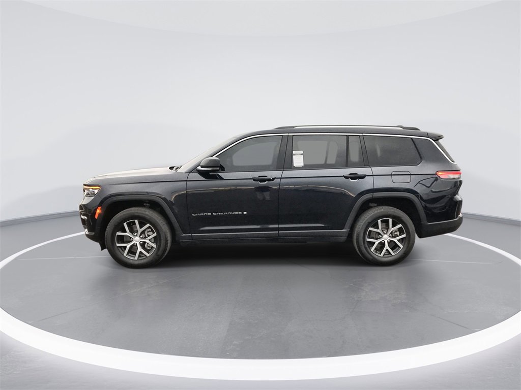 Used 2023 Jeep Grand Cherokee L Limited image 5