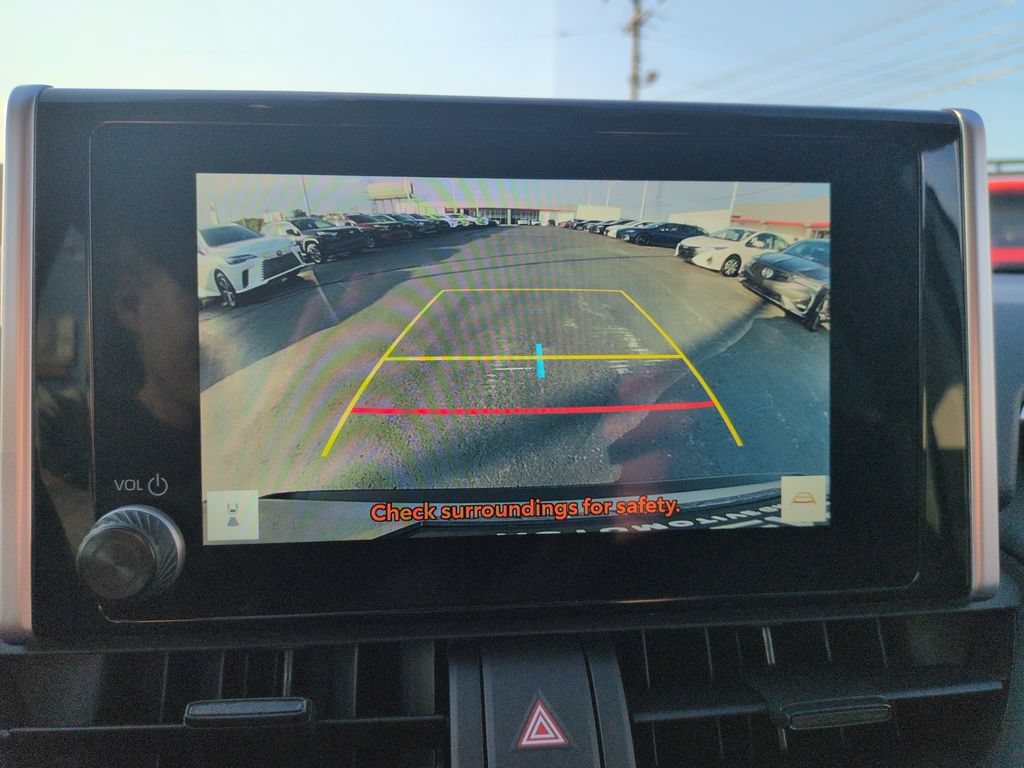 Certified 2024 Toyota RAV4 LE AWD/4WD image 20