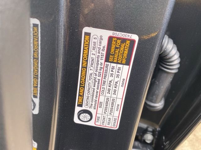 New 2025 Mitsubishi Outlander SE image 39