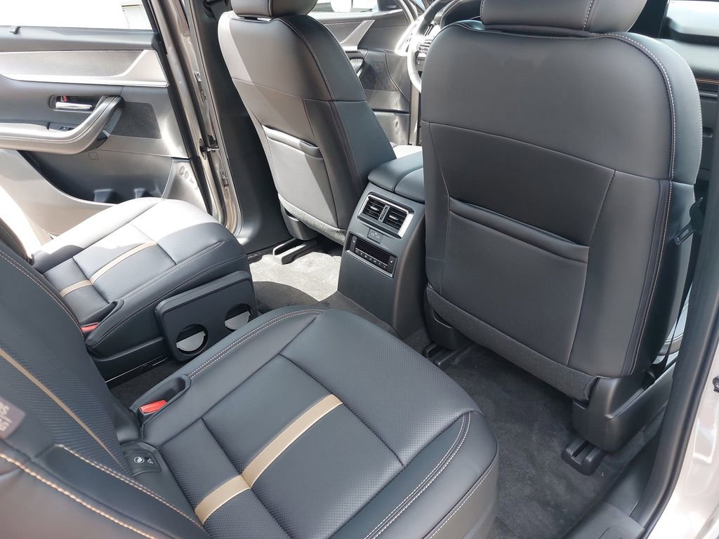 New 2025 MAZDA CX-90 Plug-In Hybrid w/ Premium Plus AWD/4WD image 11