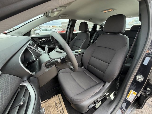 Used 2023 Chevrolet Malibu LT image 10