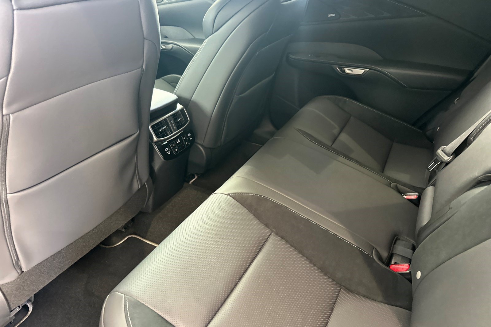 New 2026 Lexus RX 500h F Sport AWD/4WD image 10