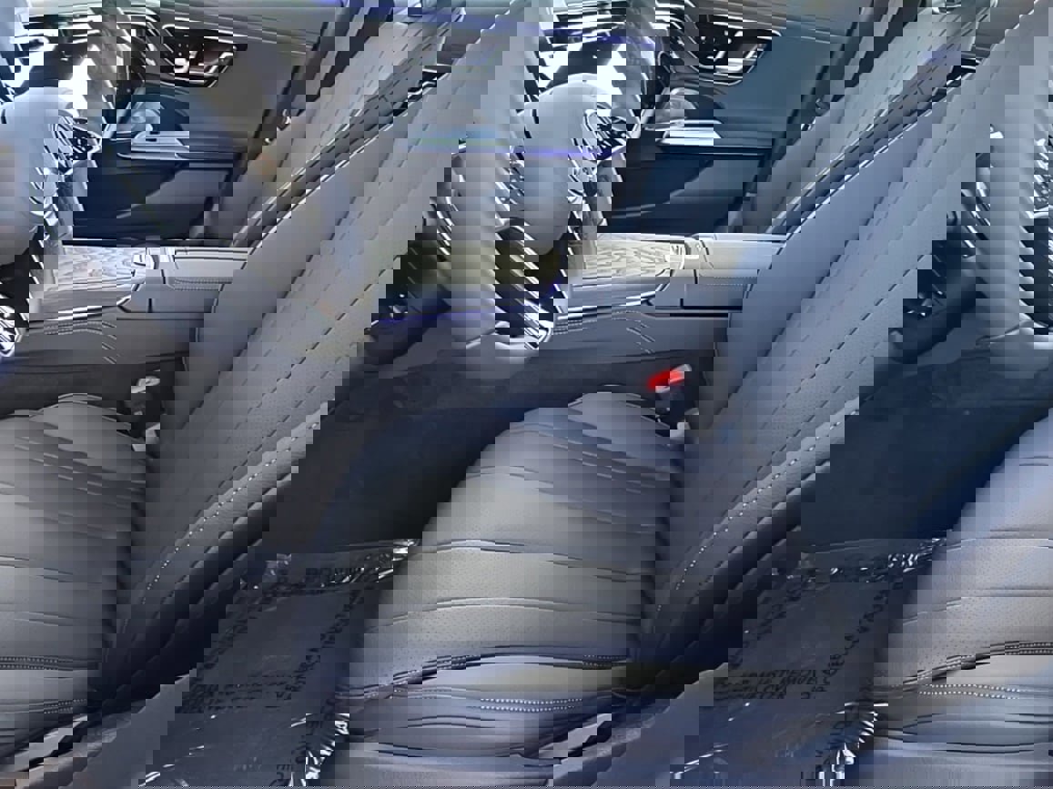 New 2026 Mercedes-Benz E 350 4MATIC image 13