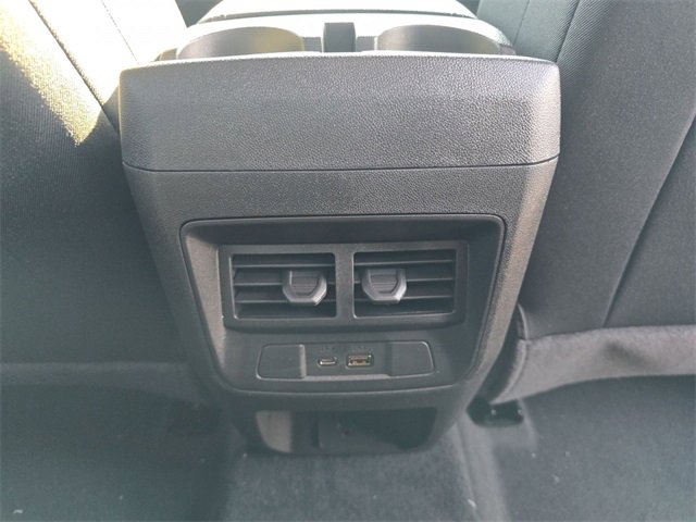 Used 2024 GMC Canyon Elevation w/ Convenience Package image 21