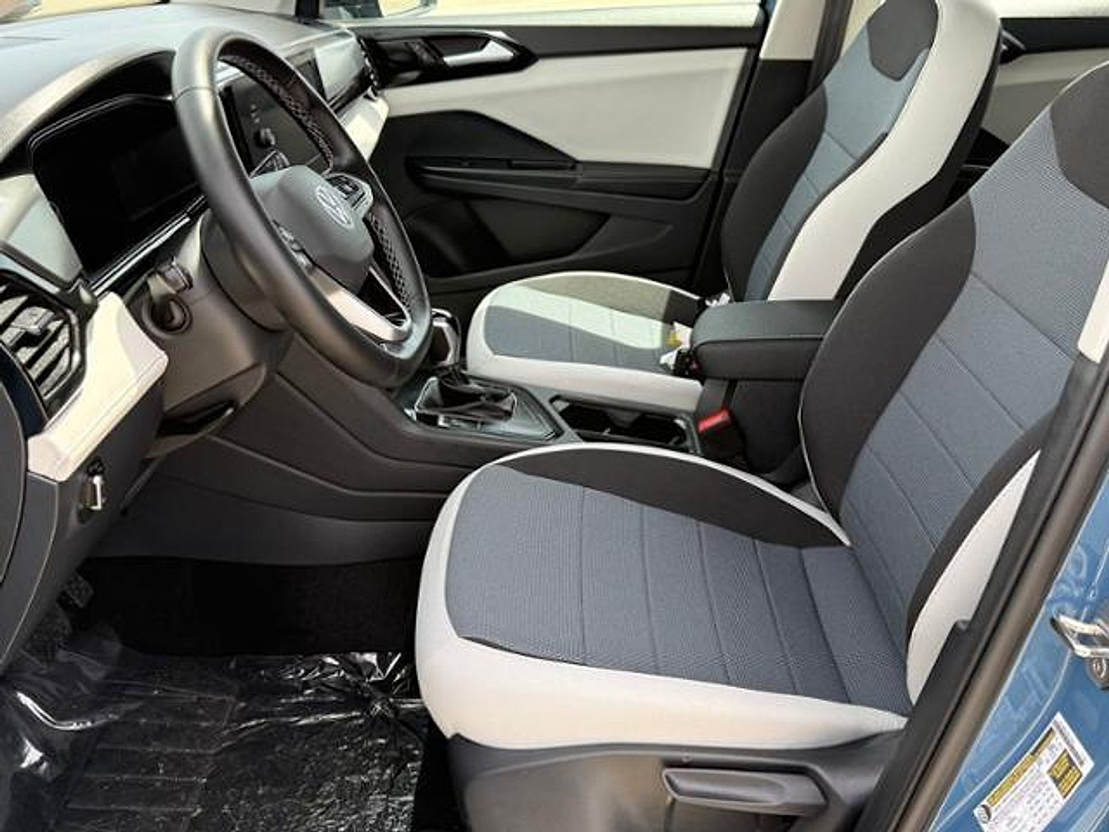 New 2026 Volkswagen Taos S FWD image 12