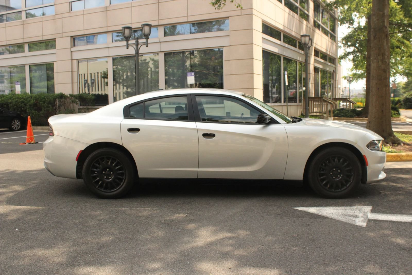 Used 2019 Dodge Charger Police AWD/4WD image 6