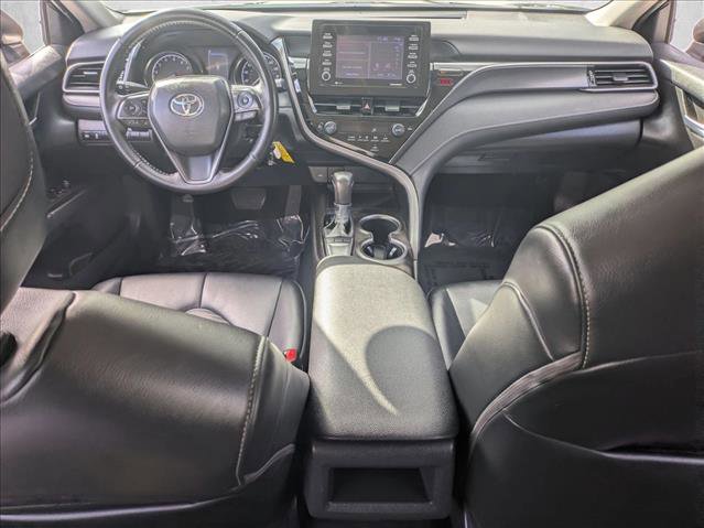 Used 2023 Toyota Camry SE image 14