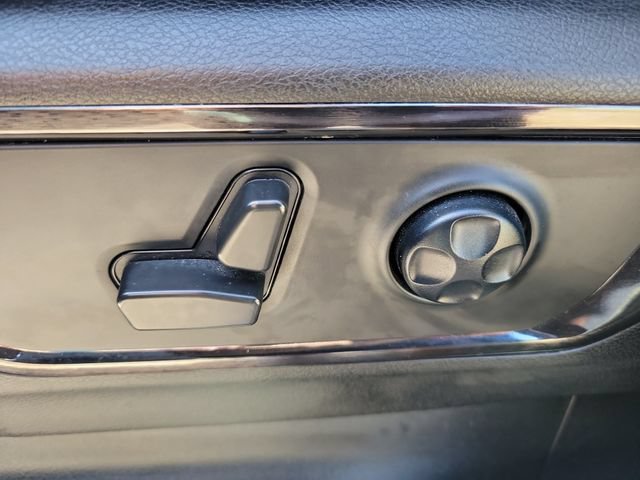 Used 2022 RAM 1500 Limited w/ Night Edition AWD/4WD image 16