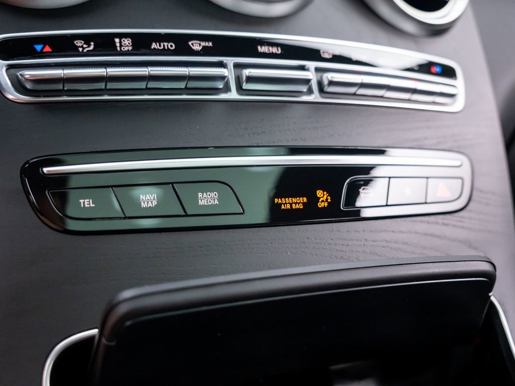 Used 2022 Mercedes-Benz GLC 43 AMG 4MATIC image 28
