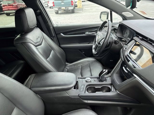 Used 2021 Cadillac XT5 Premium Luxury FWD image 8