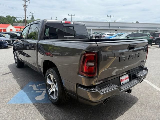 New 2026 RAM 1500 Express AWD/4WD image 15