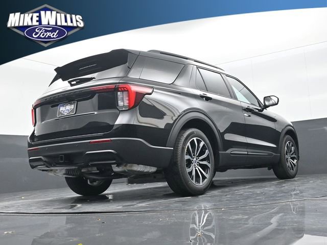 New 2026 Ford Explorer ST-Line RWD image 24