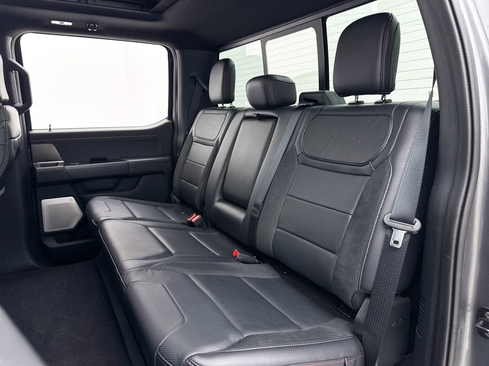 Used 2025 Ford F150 Raptor image 34