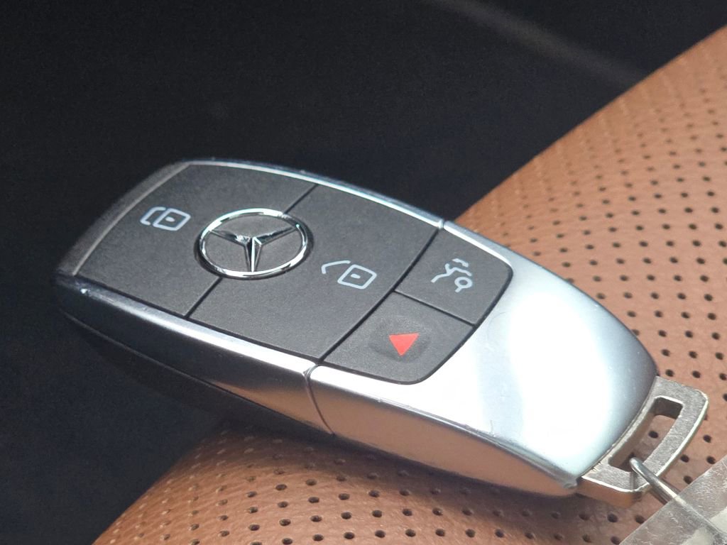 Used 2023 Mercedes-Benz C 43 AMG 4MATIC Coupe image 35