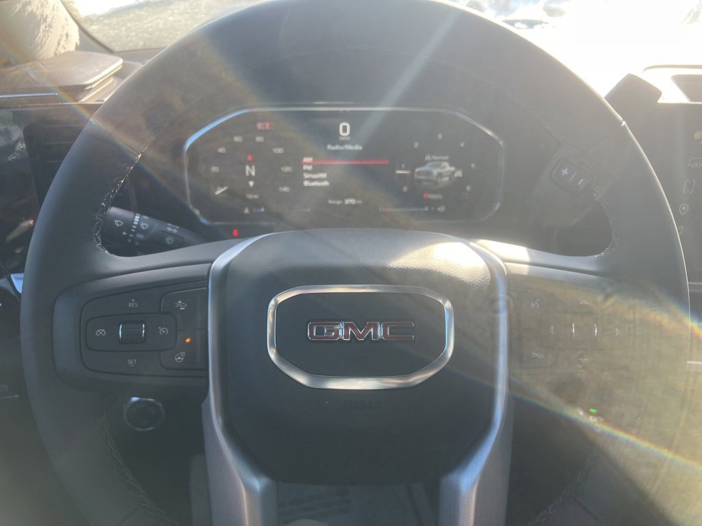 New 2026 GMC Sierra 1500 SLE w/ Preferred Package image 11
