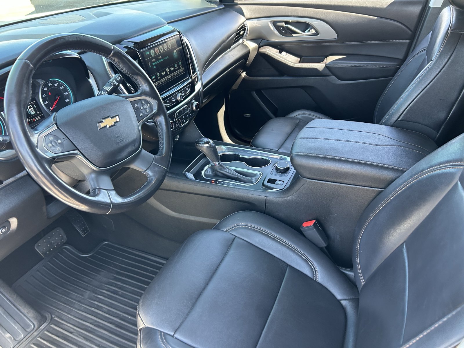 Used 2018 Chevrolet Traverse RS FWD image 27