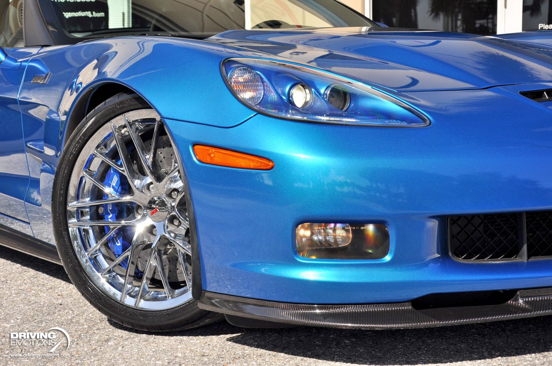 Used 2009 Chevrolet Corvette ZR1 w/ Preferred Equipment Group RWD image 9