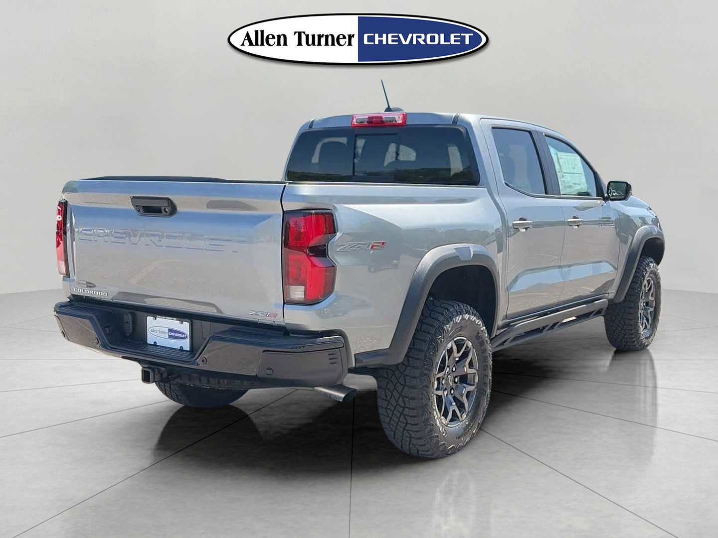 New 2026 Chevrolet Colorado ZR2 w/ Technology Package AWD/4WD image 4