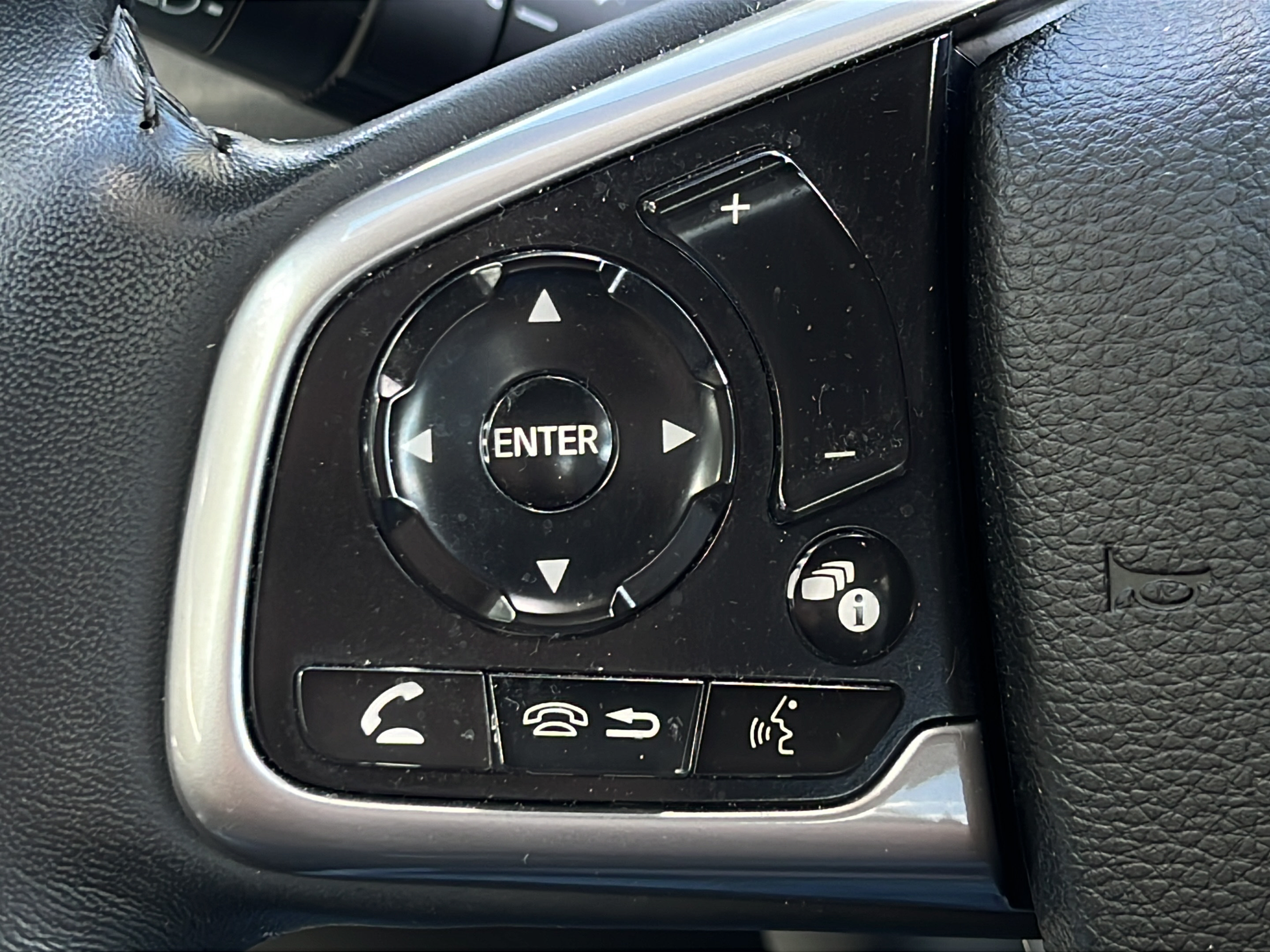 Used 2020 Honda CR-V EX-L image 20