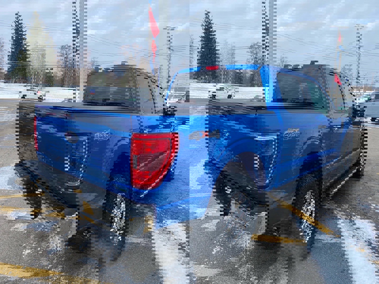 Used 2021 Ford F150 XLT w/ Equipment Group 302A High image 5