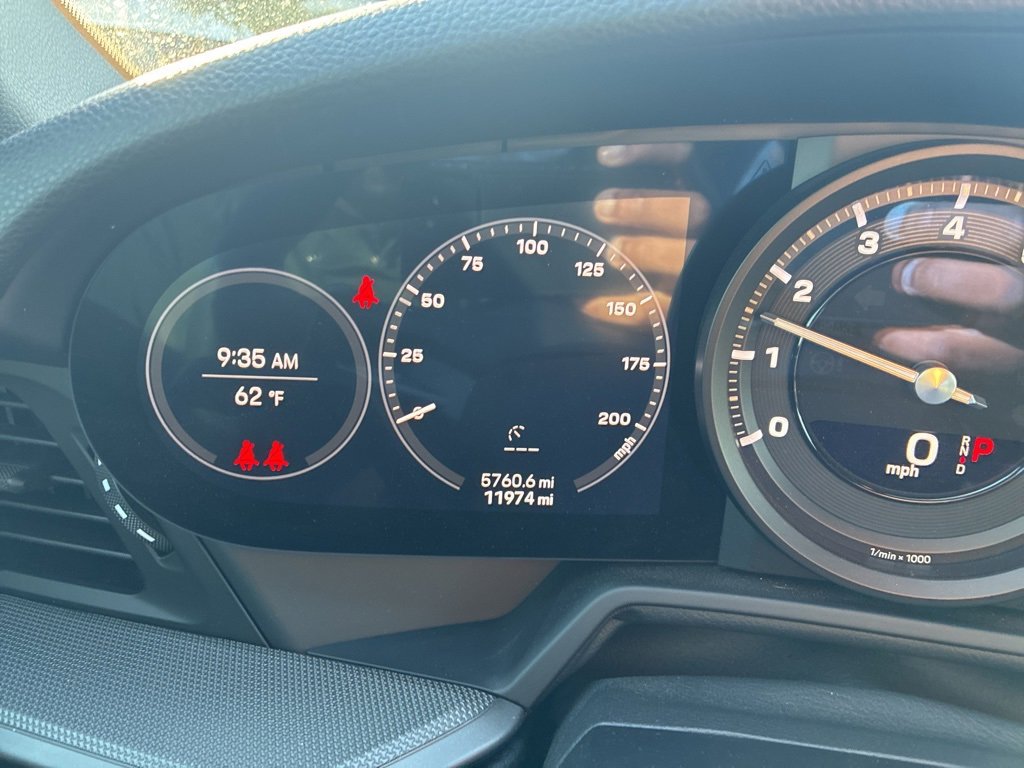 Used 2021 Porsche 911 Carrera 4S image 25