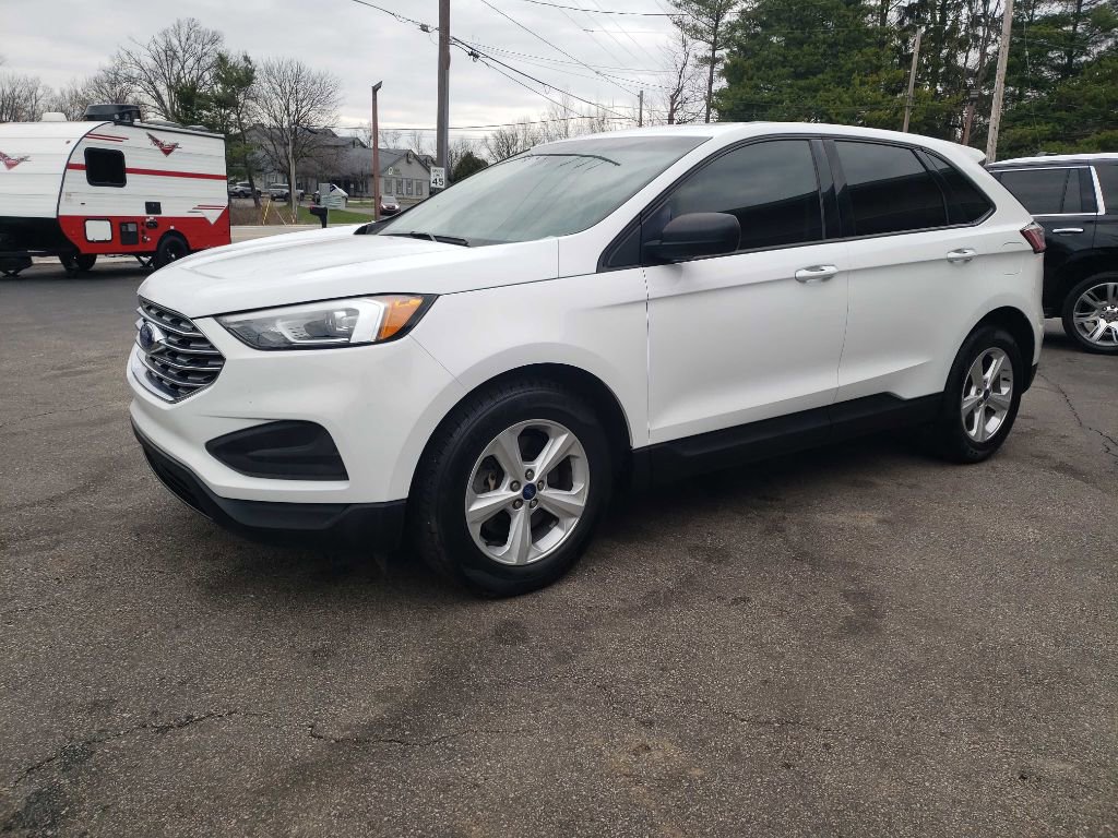Used 2019 Ford Edge SE image 3