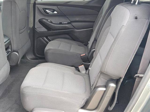 Used 2023 Chevrolet Traverse LT w/ LPO, Floor Liner Package AWD/4WD image 18