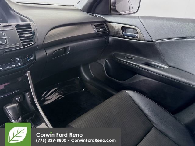Used 2017 Honda Accord Sport image 21