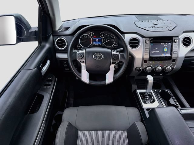 Used 2017 Toyota Tundra SR5 w/ SR5 Upgrade Package AWD/4WD image 15