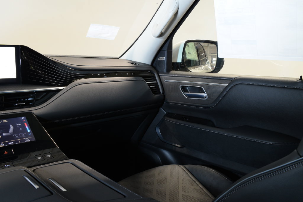 New 2027 INFINITI QX80 Luxe AWD/4WD image 15