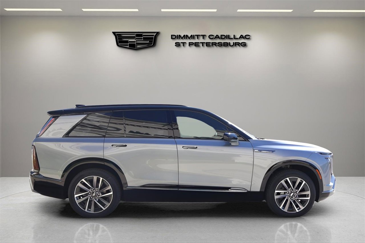 New 2026 Cadillac Vistiq Sport image 6