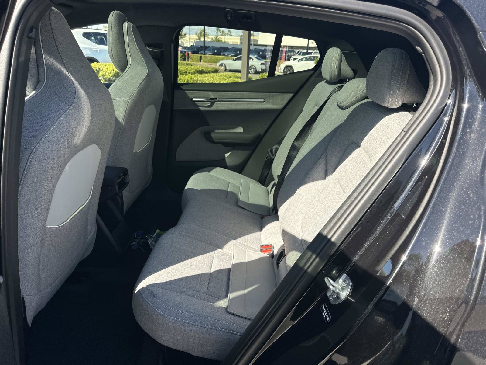 New 2026 Volvo EX30 Ultra w/ Climate Package AWD/4WD image 17