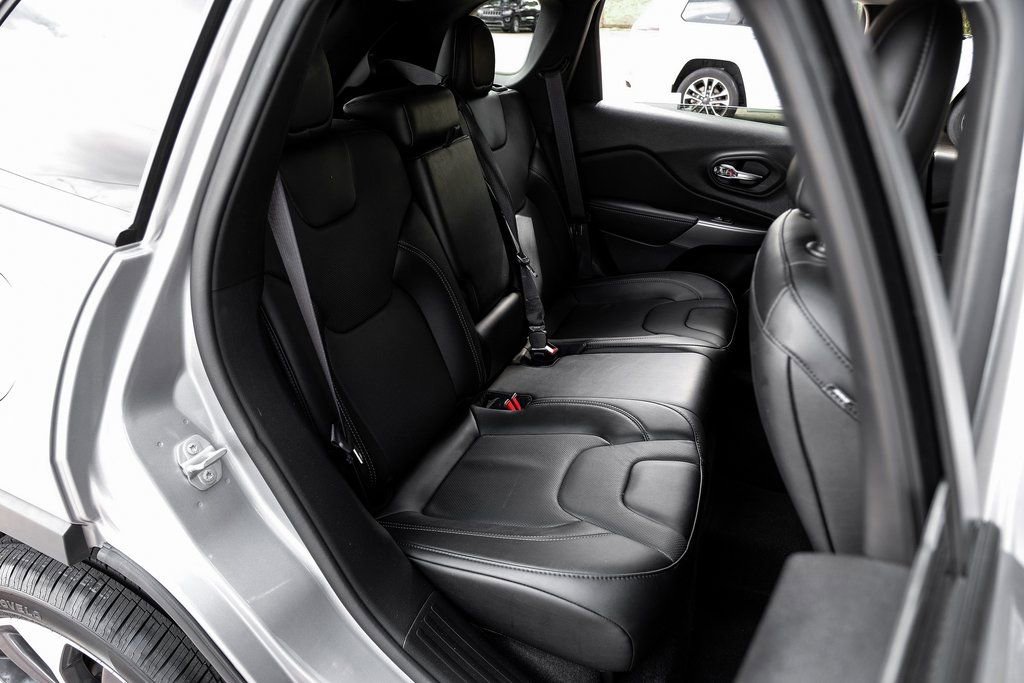 Used 2022 Jeep Cherokee Limited w/ Elite Package image 47