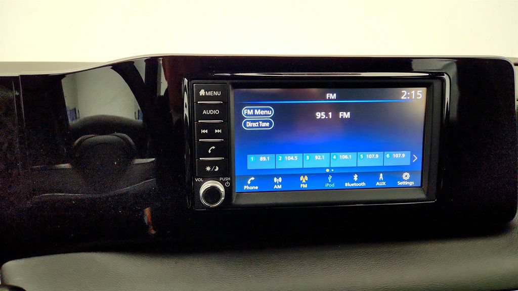 Used 2025 Nissan Kicks S FWD image 16
