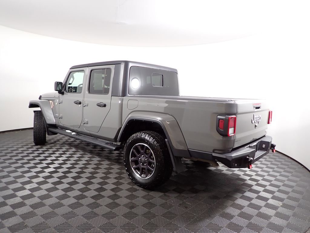 Used 2023 Jeep Gladiator Overland image 16